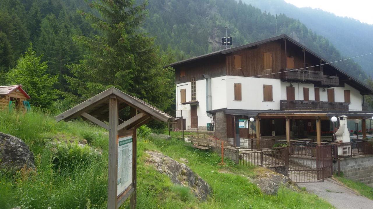 Rifugio Stella Alpina Saviore dell'Adamello Exterior foto