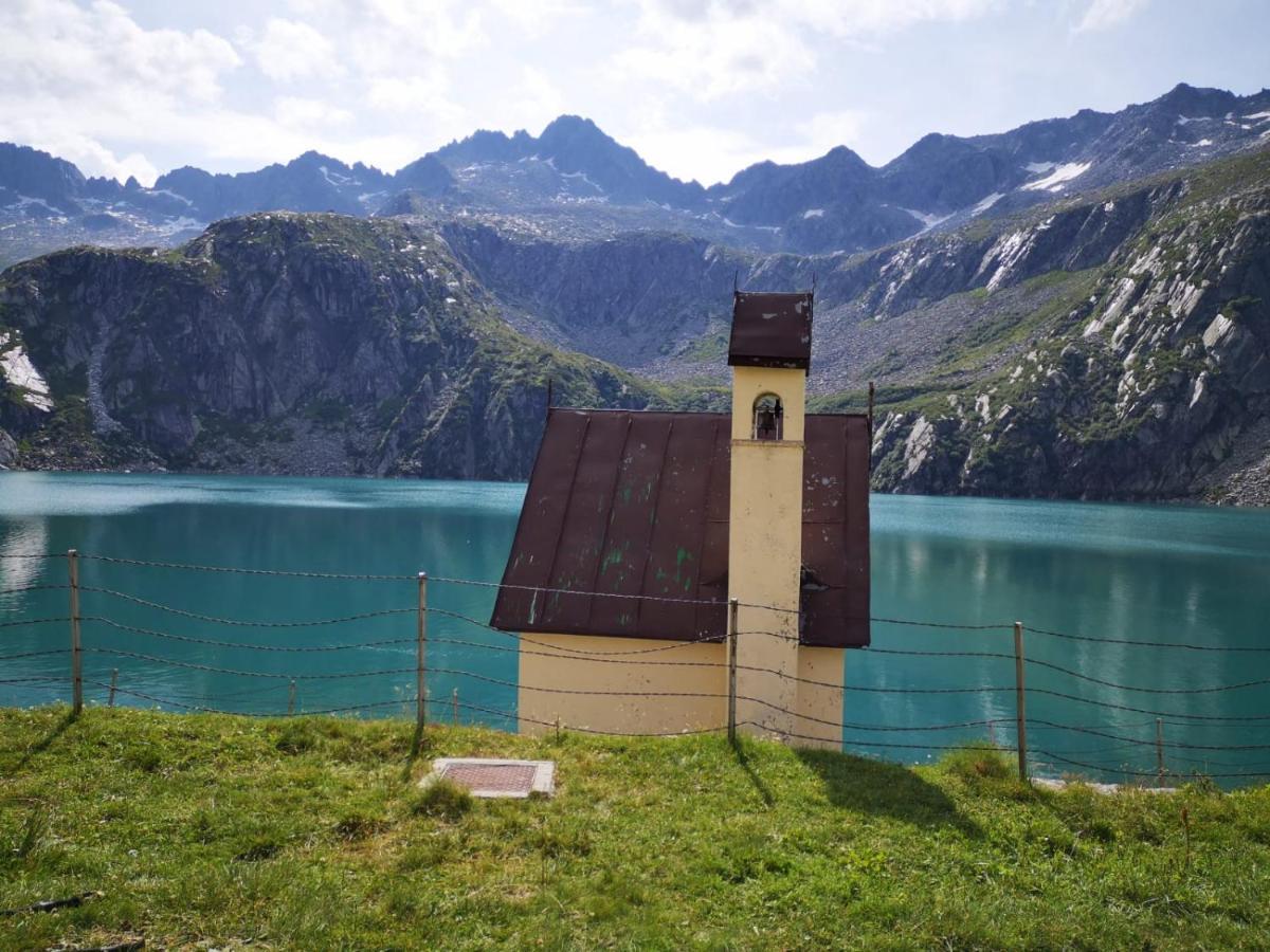 Rifugio Stella Alpina Saviore dell'Adamello Exterior foto